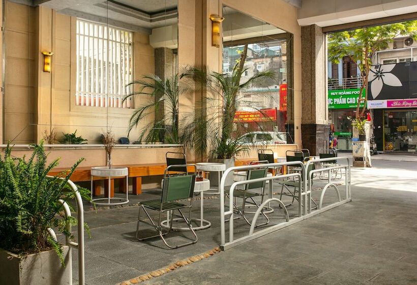 20 Hotel And Apartment