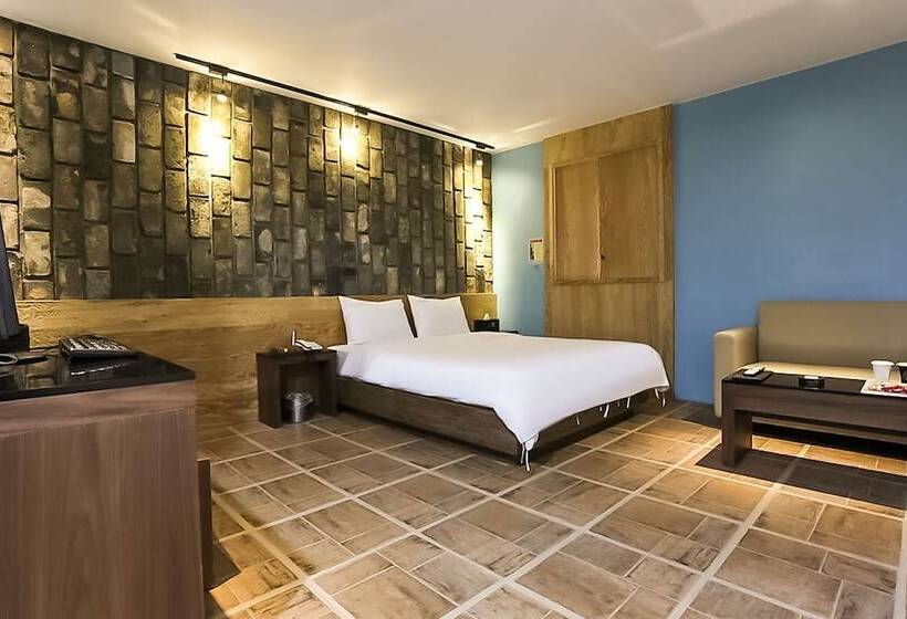 Отель Cheonan K