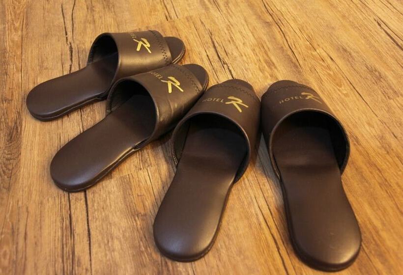 Отель Cheonan K