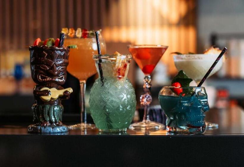 בית מלון כפרי Moxy Sion