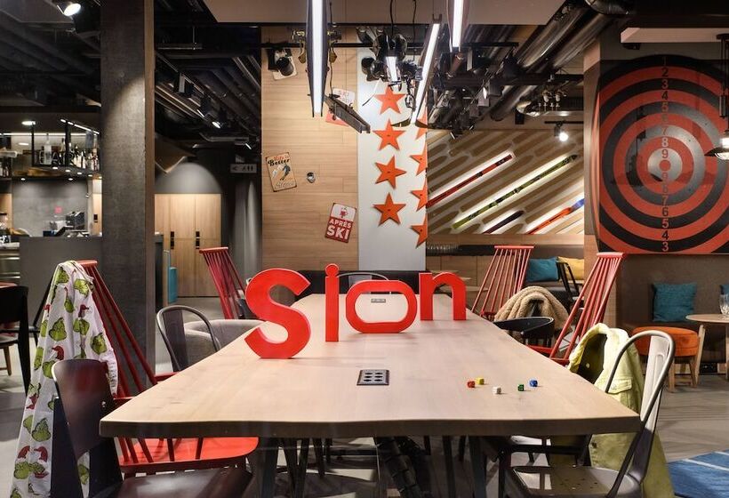 בית מלון כפרי Moxy Sion