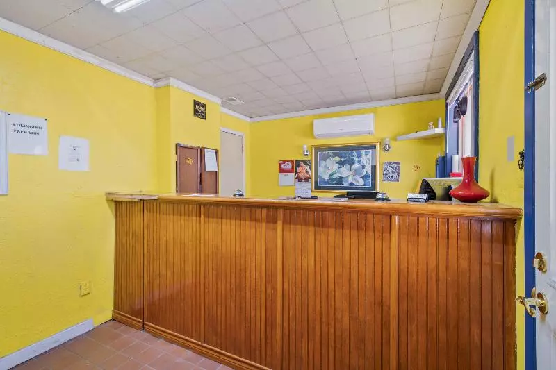 Hotelli Oyo  Luling Tx Downtown I10/us90