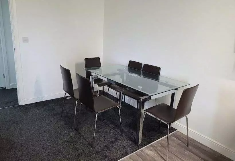 Hotelli Oyo Victoria Apartments