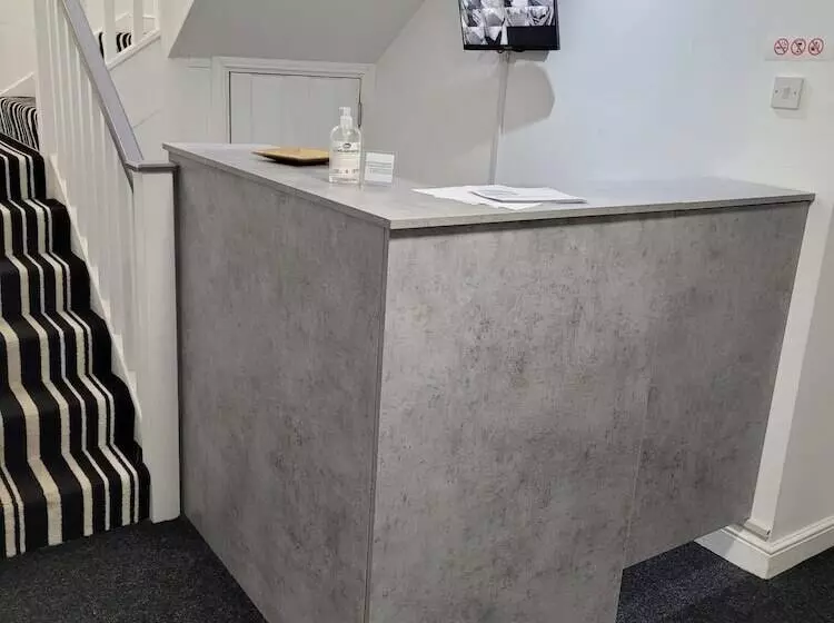 Hotelli Oyo Victoria Apartments