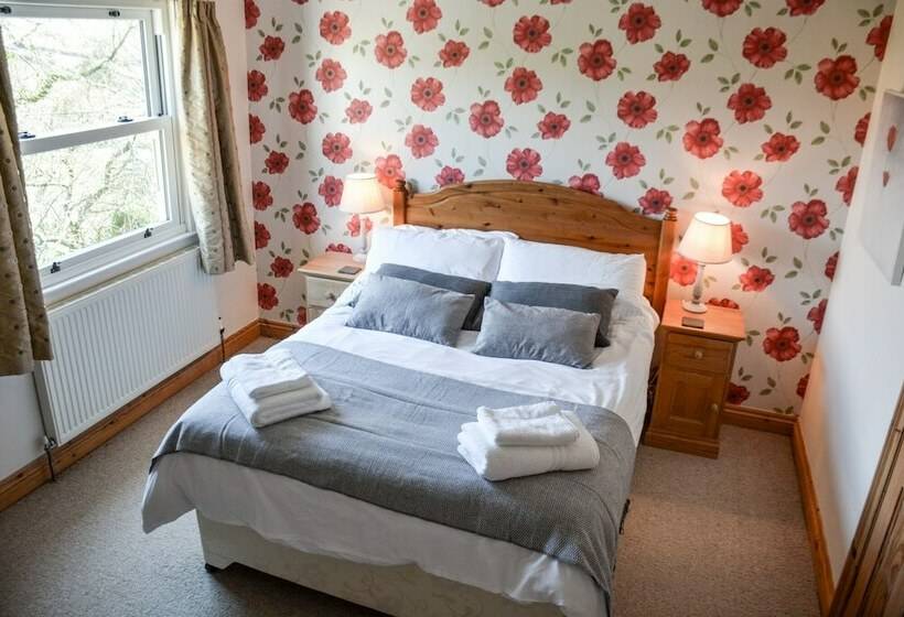 Lower Trengale Farm Holiday Cottages
