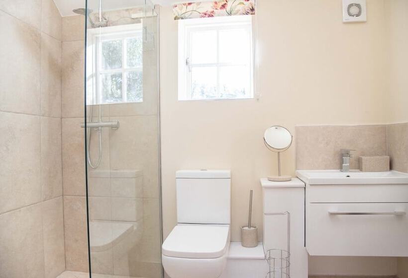 Mill Cottage, Tunstall