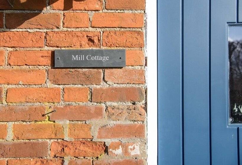 Mill Cottage, Tunstall