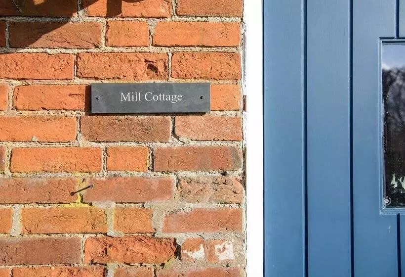 Mill Cottage, Tunstall