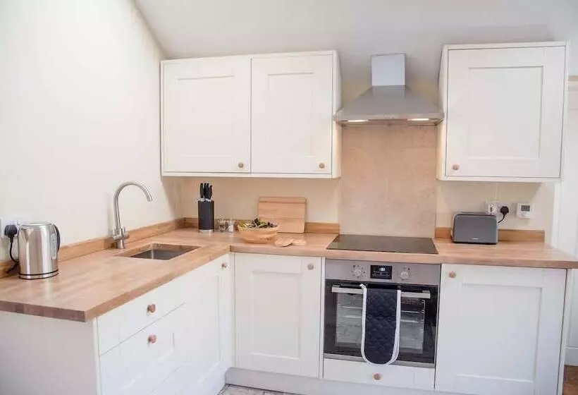 Mill Cottage, Tunstall