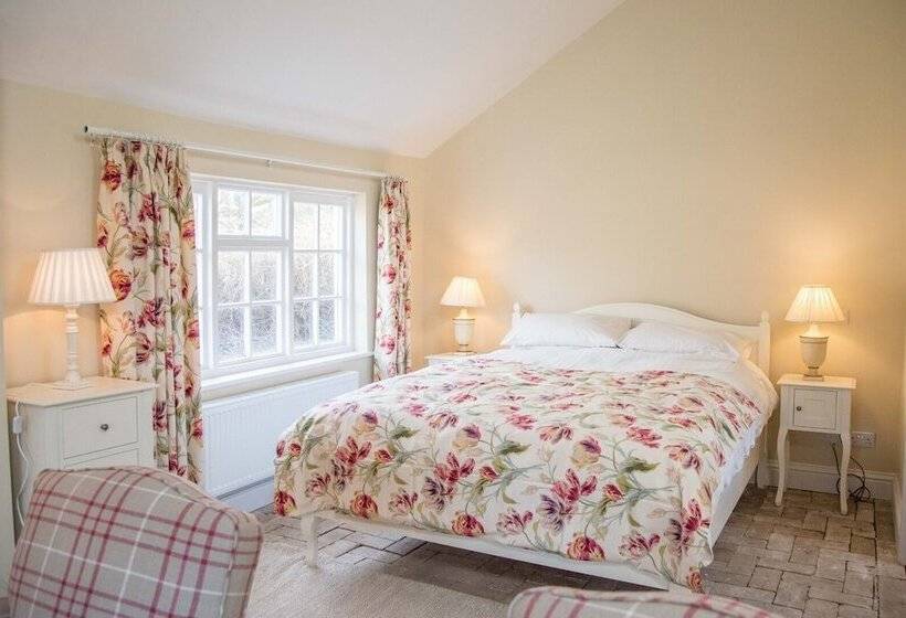 Mill Cottage, Tunstall