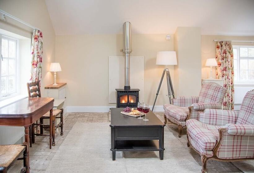 Mill Cottage, Tunstall