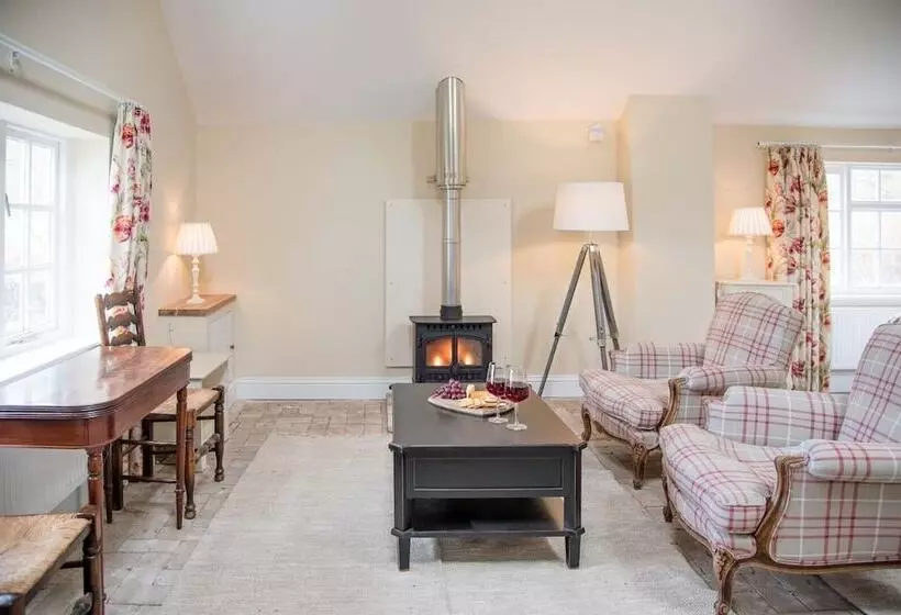 Mill Cottage, Tunstall