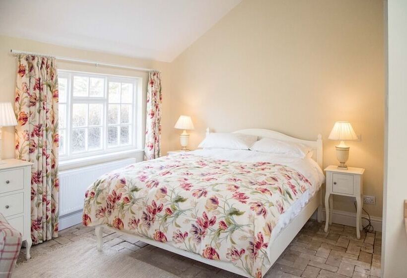 Mill Cottage, Tunstall