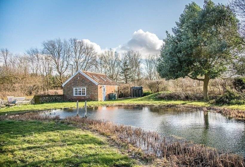 Mill Cottage, Tunstall