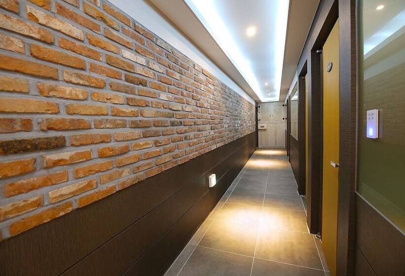 Motelli Daejeon Yuseong Capella