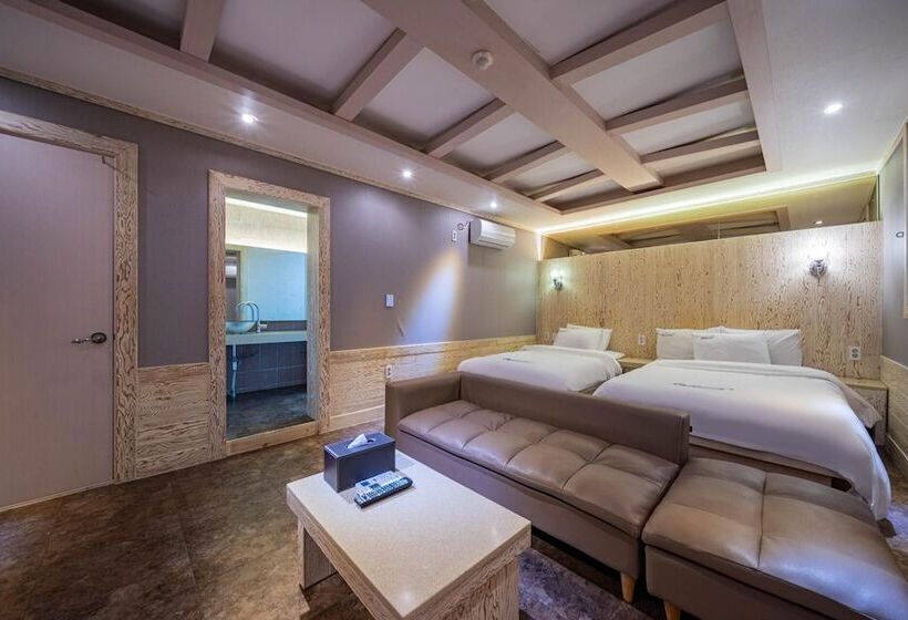 Motelli Daejeon Yuseong Capella