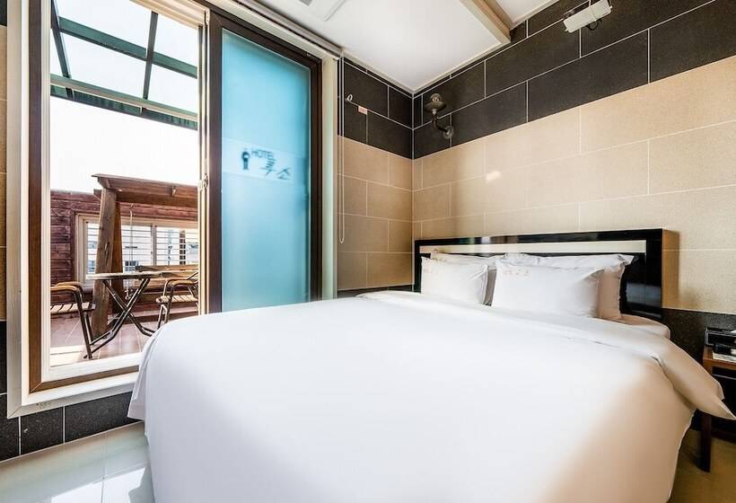 Motelli Gangneung Boutique Russo