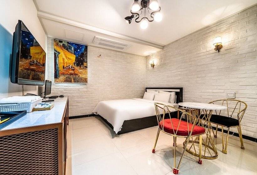 Motelli Gangneung Boutique Russo