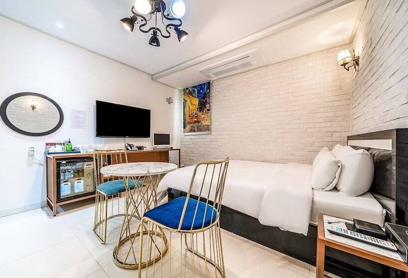 Motelli Gangneung Boutique Russo