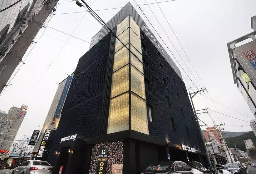 Motelli Geojedo Gohyeon Hotel Blue