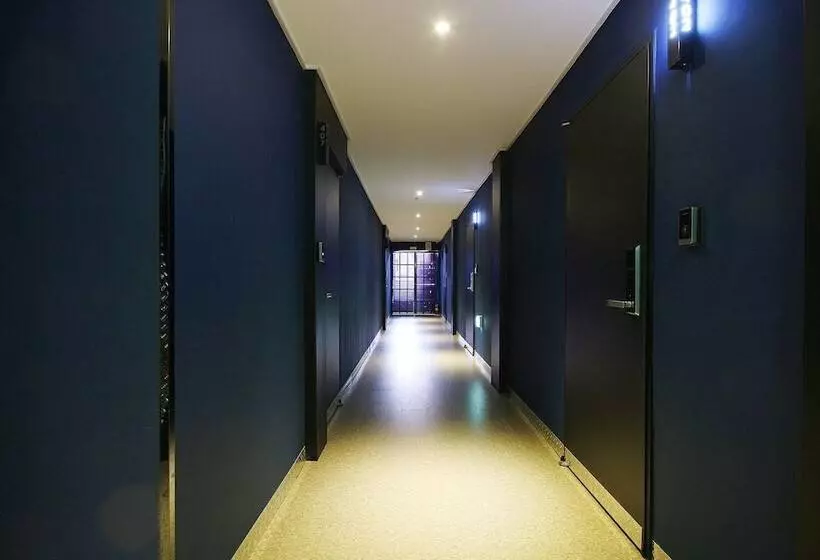 Motelli Geojedo Gohyeon Hotel Blue