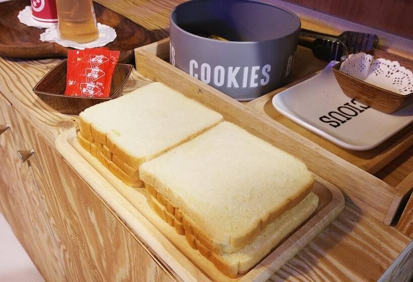 Motel Geojedo Gohyeon Hotel Blue