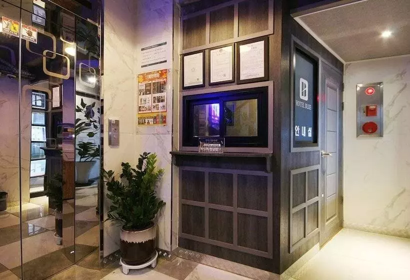 Motelli Geojedo Gohyeon Hotel Blue