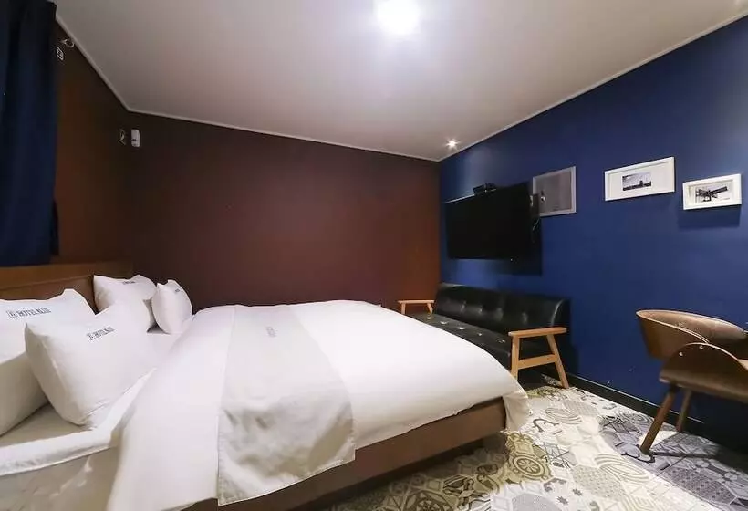 Motelli Geojedo Gohyeon Hotel Blue