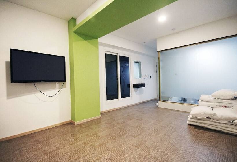 מוטל Gunsan Bentley