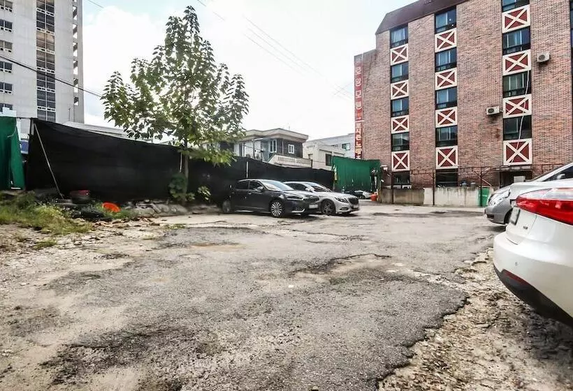 مُتل Gwangju Wolsan Dong Royal