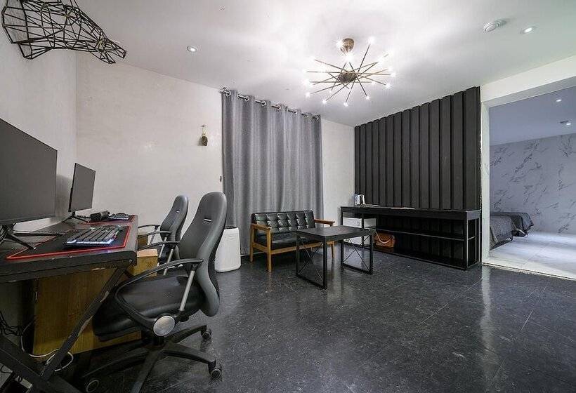 Motel Busan Oncheonjang Hotel Ignis