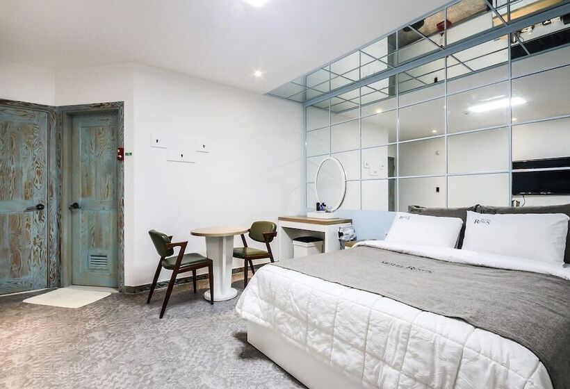 فندق على الطريق Iksan Hotel Rings