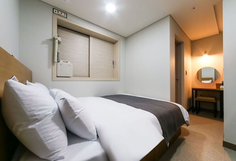 מוטל Ulleung With Ulleung