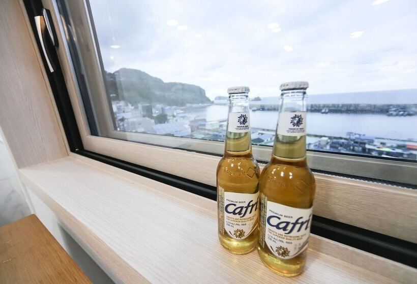 מוטל Ulleung With Ulleung