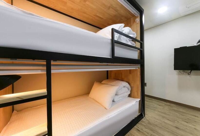 מוטל Ulleung With Ulleung