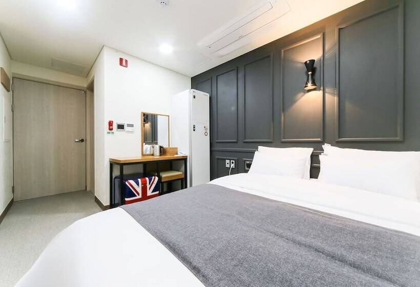 מוטל Ulleung With Ulleung