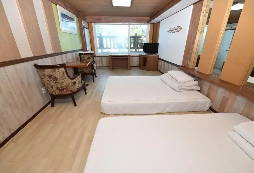 ペンション Joy Hill House