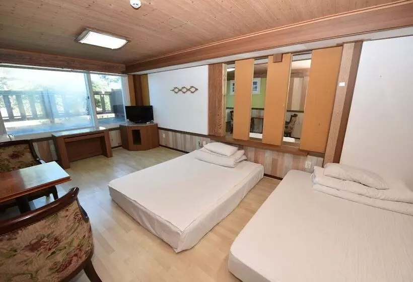 ペンション Joy Hill House