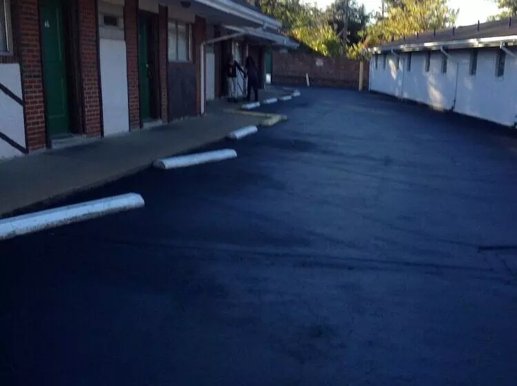 Richmond Motel