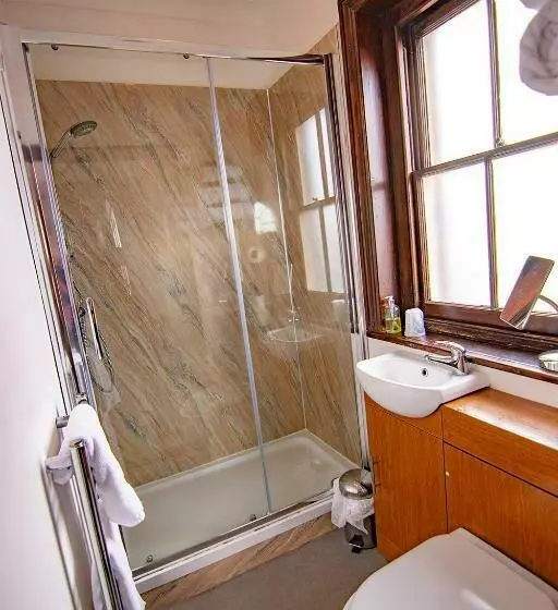 ベッドアンドブレックファースト The Station Guest House