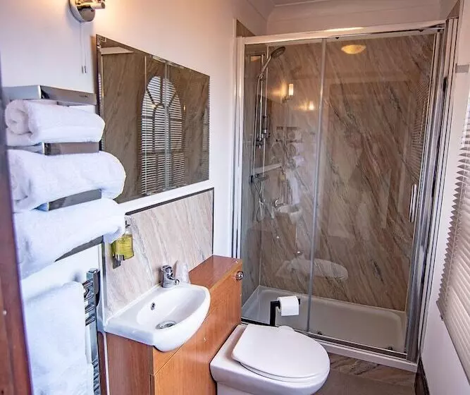 ベッドアンドブレックファースト The Station Guest House