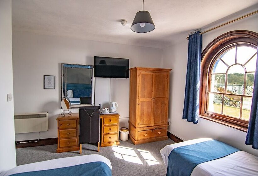 Bed and Breakfast The Station Guest House