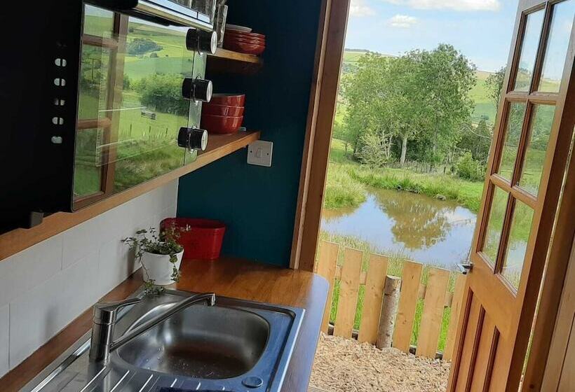 Eco Accommodation Cornflower Holiday