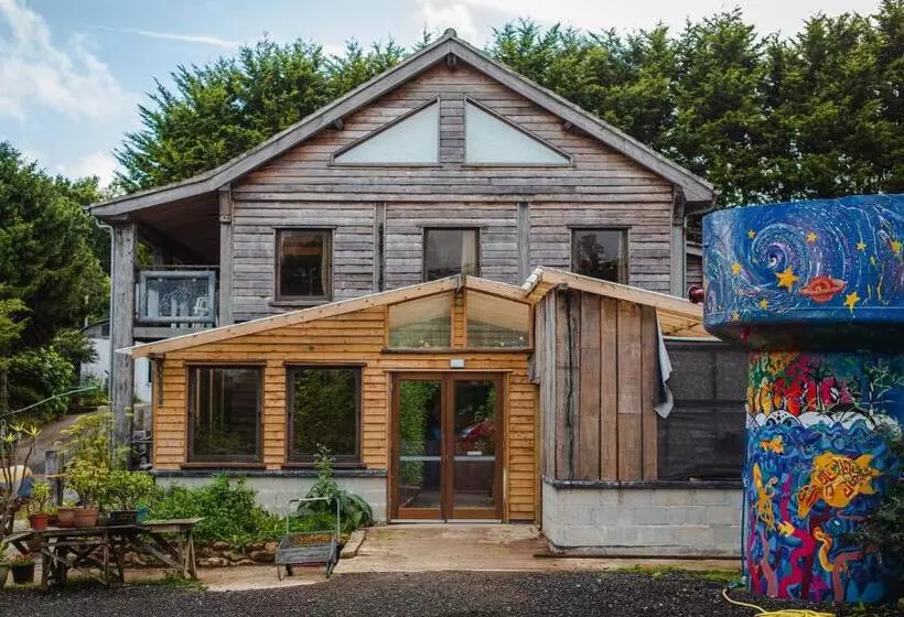 Holifield Farm Hostel & Community Project