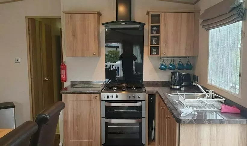 Hotelli 2bed Caravan  Oakdene Forest Park