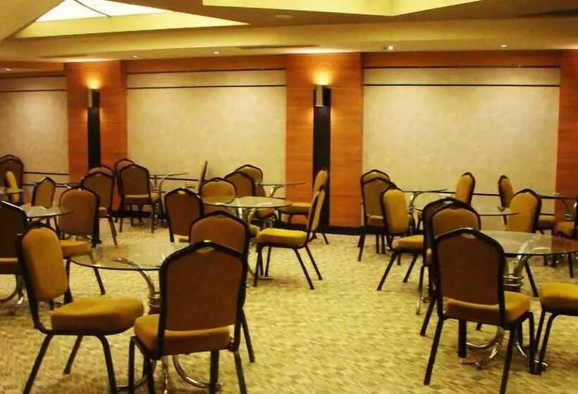 Hotelli Naskon Sapphire Resort Thermal & Spa