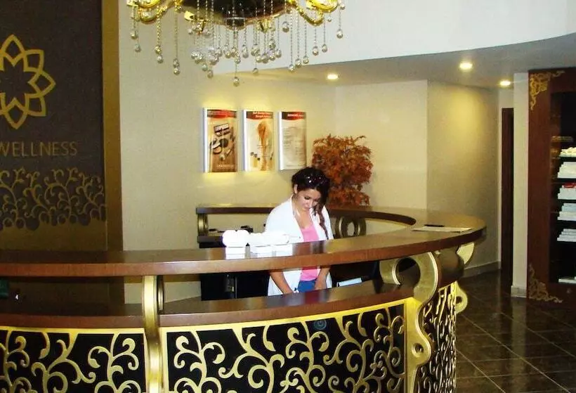 Hotelli Naskon Sapphire Resort Thermal & Spa