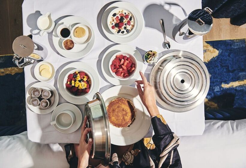 هتل Pendry West Hollywood