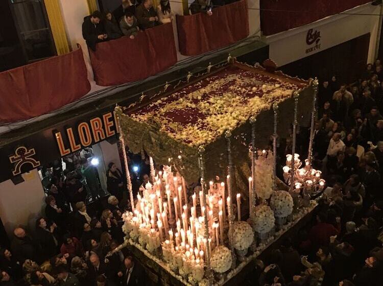 هتل Welldone Sierpes Boutique