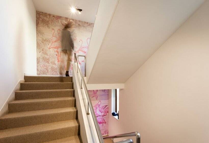 هتل Welldone Sierpes Boutique